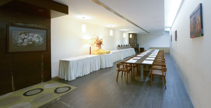 Monarch Luxur - Infantry Road Hotell Bangalore Exteriör bild